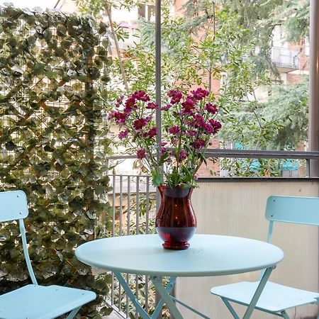 Giardini Margherita Monolocale Con Balcone Bologna Exterior photo